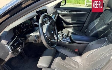 BMW 5 серия, 2019 год, 2 990 000 рублей, 11 фотография