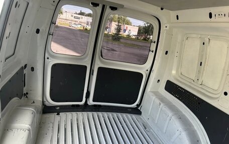 Volkswagen Caddy III рестайлинг, 2013 год, 850 000 рублей, 18 фотография
