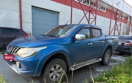 Mitsubishi L200 IV рестайлинг, 2017 год, 1 850 000 рублей, 3 фотография