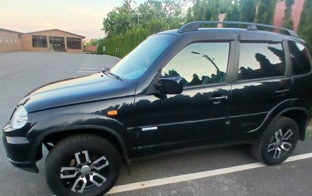 Chevrolet Niva I рестайлинг, 2009 год, 565 000 рублей, 6 фотография