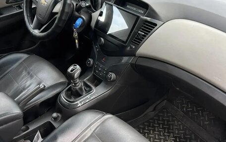 Chevrolet Cruze II, 2011 год, 470 000 рублей, 8 фотография
