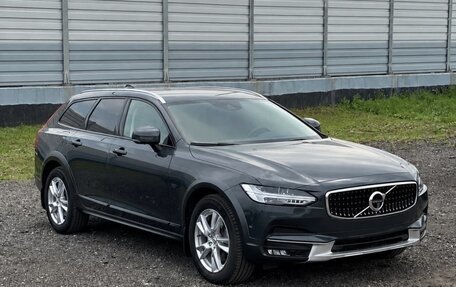 Volvo V90 Cross Country I рестайлинг, 2017 год, 3 400 000 рублей, 2 фотография