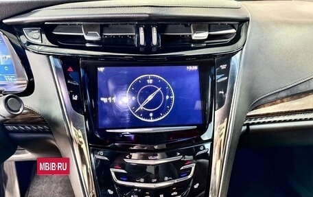 Cadillac ELR I, 2014 год, 1 830 000 рублей, 6 фотография