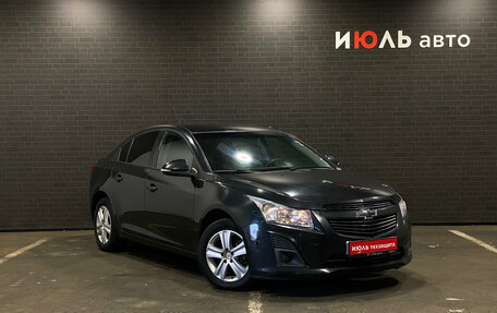 Chevrolet Cruze II, 2014 год, 700 000 рублей, 3 фотография