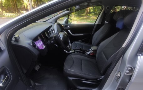 Peugeot 408 I рестайлинг, 2015 год, 785 000 рублей, 11 фотография