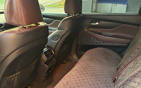 Hyundai Santa Fe IV, 2018 год, 2 950 000 рублей, 18 фотография
