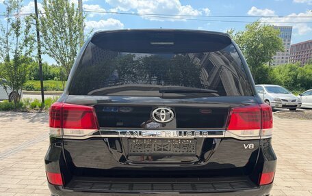 Toyota Land Cruiser 200, 2016 год, 6 000 000 рублей, 6 фотография