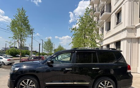 Toyota Land Cruiser 200, 2016 год, 6 000 000 рублей, 8 фотография