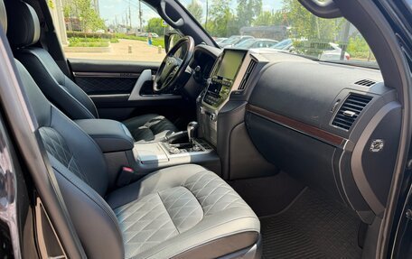 Toyota Land Cruiser 200, 2016 год, 6 000 000 рублей, 14 фотография
