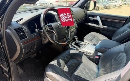 Toyota Land Cruiser 200, 2016 год, 6 000 000 рублей, 9 фотография