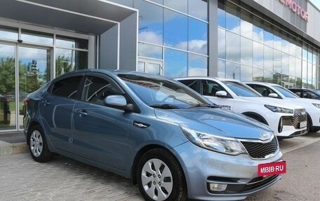 KIA Rio III рестайлинг, 2015 год, 830 000 рублей, 3 фотография