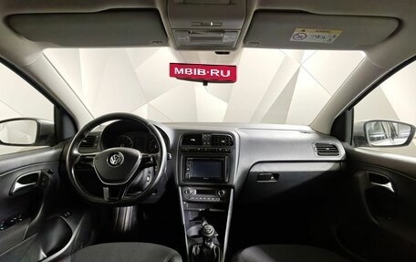 Volkswagen Polo VI (EU Market), 2018 год, 1 149 000 рублей, 13 фотография