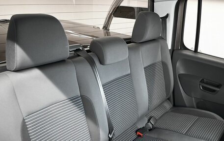 Volkswagen Amarok I рестайлинг, 2013 год, 1 995 000 рублей, 13 фотография