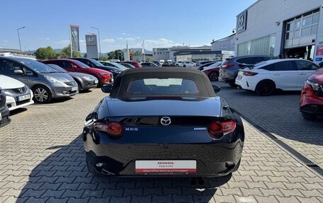 Mazda MX-5, 2023 год, 2 683 000 рублей, 7 фотография