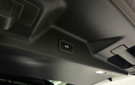 Land Rover Range Rover IV рестайлинг, 2021 год, 9 800 000 рублей, 32 фотография