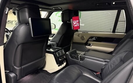 Land Rover Range Rover IV рестайлинг, 2021 год, 9 800 000 рублей, 21 фотография