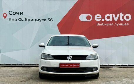 Volkswagen Jetta VI, 2012 год, 949 000 рублей, 2 фотография