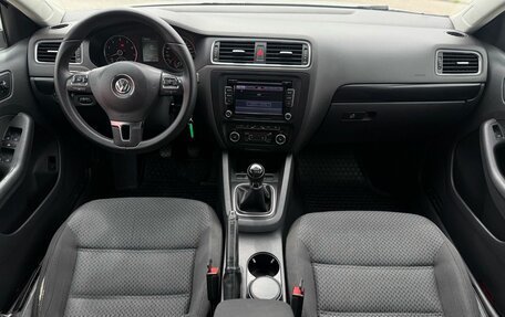 Volkswagen Jetta VI, 2012 год, 949 000 рублей, 7 фотография