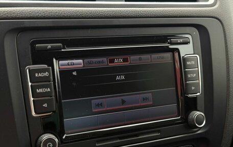 Volkswagen Jetta VI, 2012 год, 949 000 рублей, 14 фотография