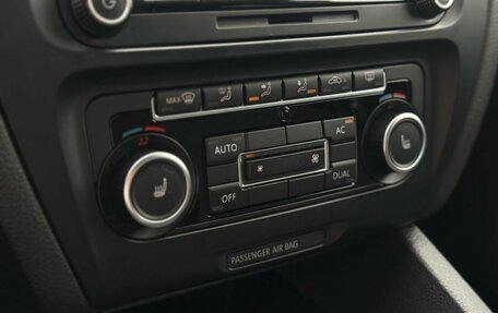 Volkswagen Jetta VI, 2012 год, 949 000 рублей, 15 фотография