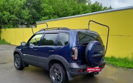Chevrolet Niva I рестайлинг, 2016 год, 810 000 рублей, 3 фотография