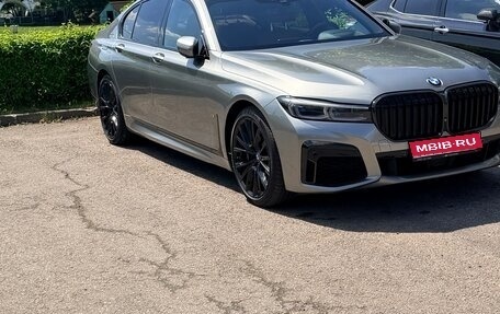 BMW 7 серия, 2019 год, 7 100 000 рублей, 4 фотография