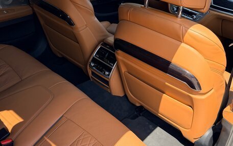 BMW 7 серия, 2019 год, 7 100 000 рублей, 32 фотография