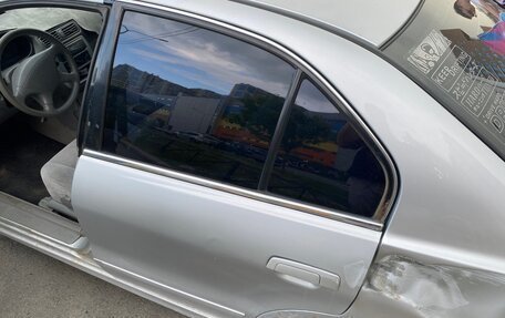 Mitsubishi Galant VIII, 2001 год, 130 000 рублей, 6 фотография