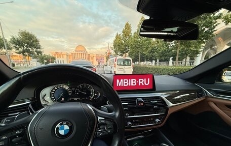 BMW 5 серия, 2018 год, 3 350 000 рублей, 8 фотография