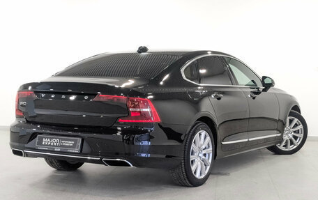 Volvo S90 II рестайлинг, 2019 год, 3 365 000 рублей, 5 фотография