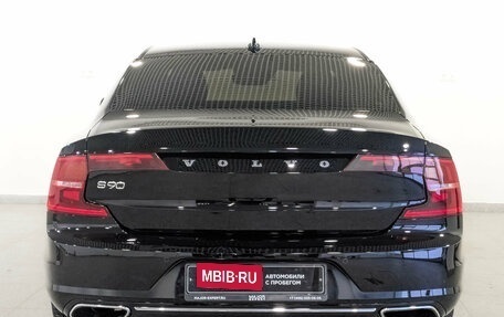 Volvo S90 II рестайлинг, 2019 год, 3 365 000 рублей, 6 фотография