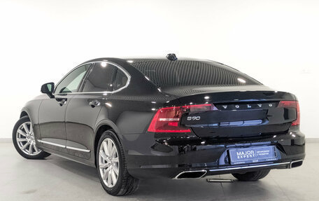 Volvo S90 II рестайлинг, 2019 год, 3 365 000 рублей, 7 фотография