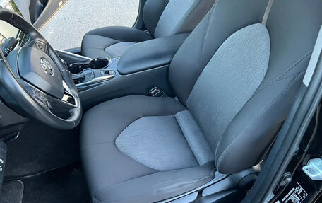 Toyota Camry, 2020 год, 1 600 000 рублей, 14 фотография