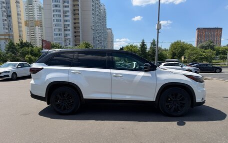 Toyota Highlander III, 2014 год, 2 900 000 рублей, 4 фотография