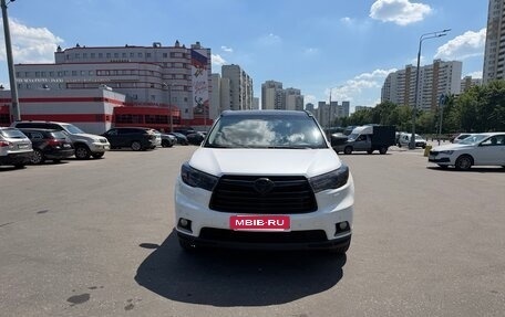 Toyota Highlander III, 2014 год, 2 900 000 рублей, 3 фотография