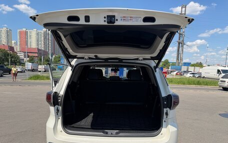 Toyota Highlander III, 2014 год, 2 900 000 рублей, 15 фотография