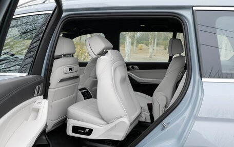 BMW X7, 2026 год, 14 800 000 рублей, 13 фотография