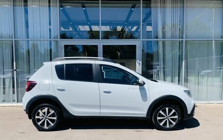 Renault Sandero II рестайлинг, 2019 год, 1 320 000 рублей, 4 фотография