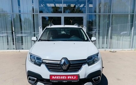 Renault Sandero II рестайлинг, 2019 год, 1 320 000 рублей, 2 фотография
