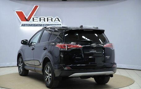 Toyota RAV4, 2018 год, 2 750 000 рублей, 7 фотография