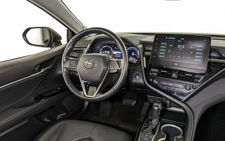 Toyota Camry, 2023 год, 3 700 000 рублей, 29 фотография