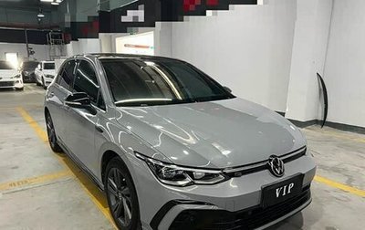 Volkswagen Golf VIII, 2022 год, 2 050 000 рублей, 1 фотография