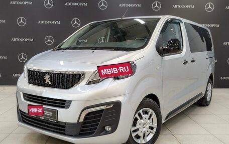 Peugeot Traveller I, 2021 год, 3 750 000 рублей, 1 фотография