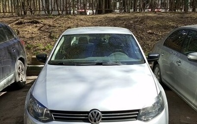 Volkswagen Polo VI (EU Market), 2013 год, 900 000 рублей, 1 фотография