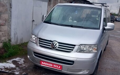 Volkswagen Transporter T5 рестайлинг, 2005 год, 1 200 000 рублей, 1 фотография
