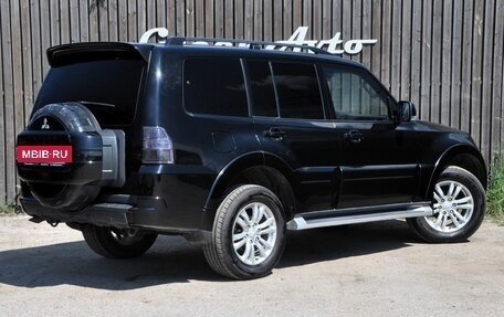 Mitsubishi Pajero IV, 2011 год, 1 560 000 рублей, 2 фотография