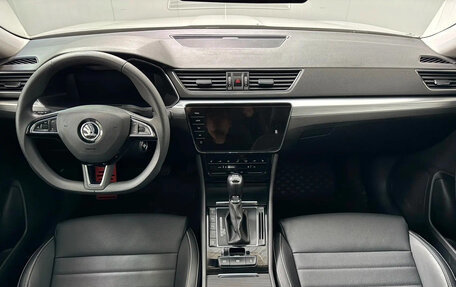 Skoda Superb III рестайлинг, 2022 год, 1 829 003 рублей, 6 фотография