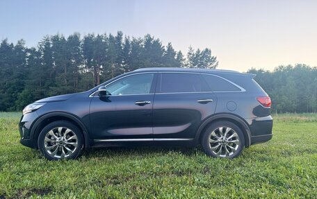 KIA Sorento III Prime рестайлинг, 2018 год, 2 400 000 рублей, 2 фотография