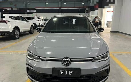 Volkswagen Golf VIII, 2022 год, 2 050 000 рублей, 3 фотография