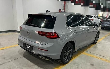 Volkswagen Golf VIII, 2022 год, 2 050 000 рублей, 16 фотография